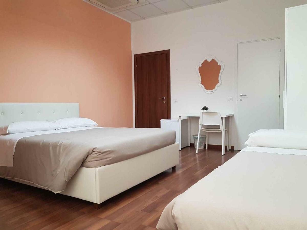 Hotel Piramide Reggio Emilia Dış mekan fotoğraf
