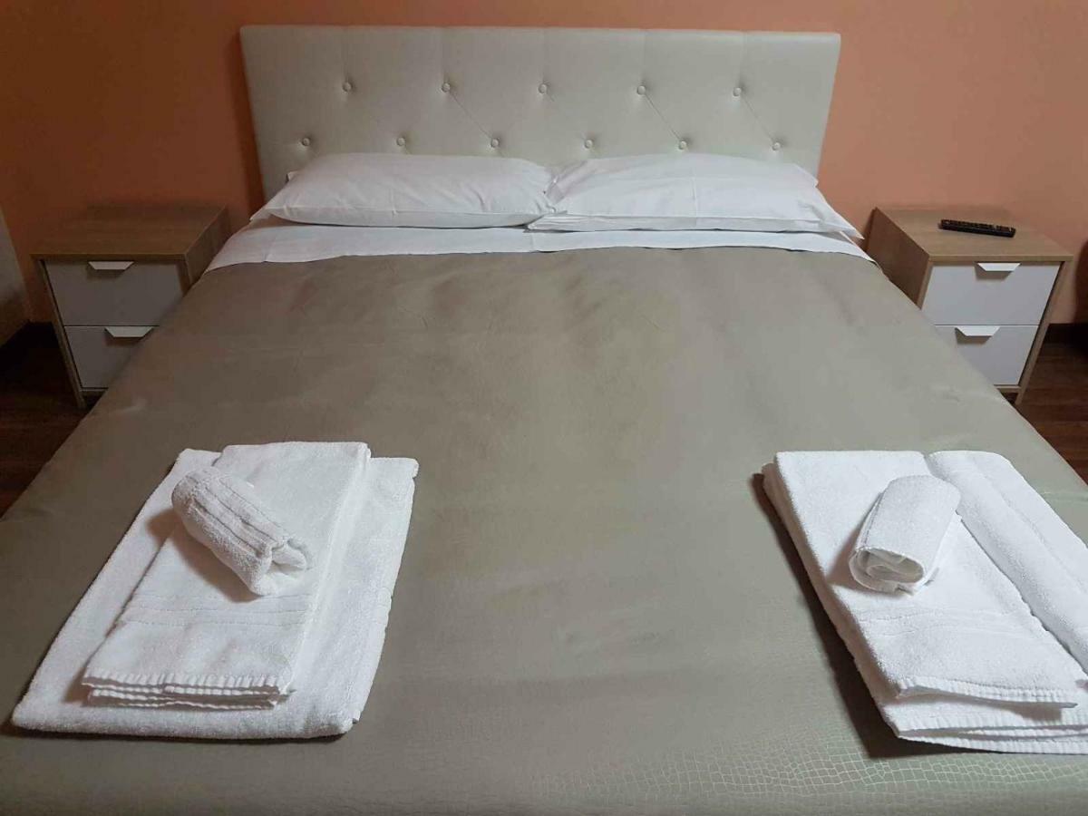 Hotel Piramide Reggio Emilia Dış mekan fotoğraf
