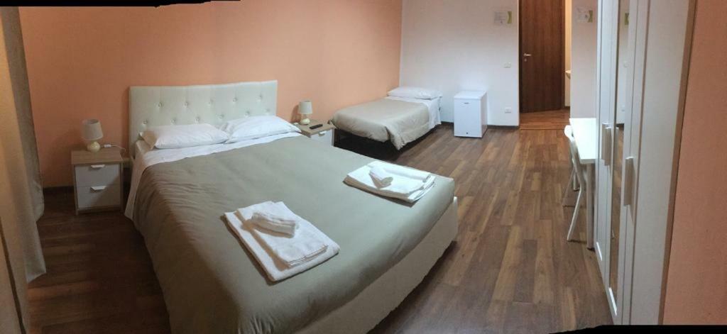 Hotel Piramide Reggio Emilia Dış mekan fotoğraf